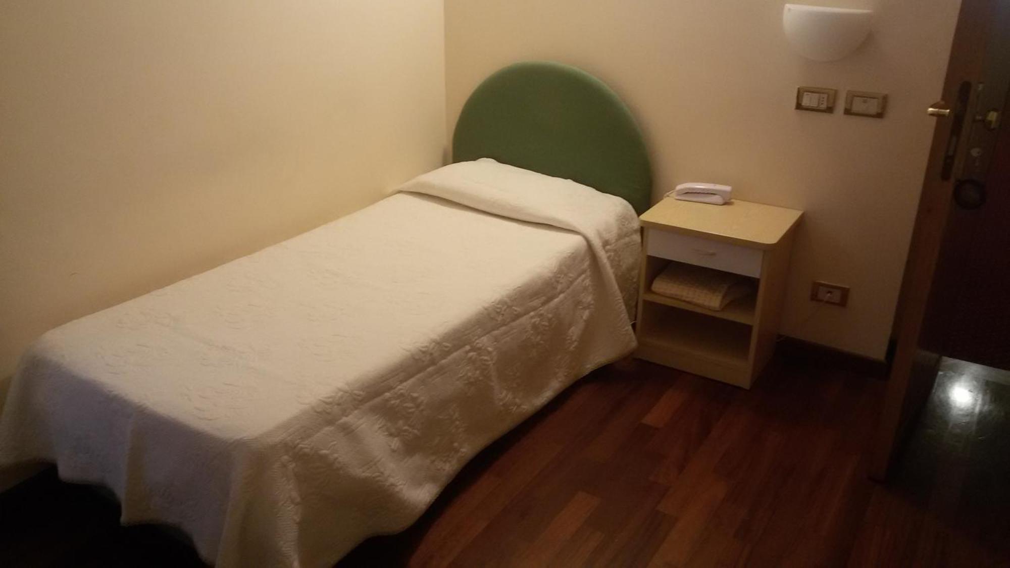 Hotel Villa Ricci & Benessere Chianciano Terme Room photo