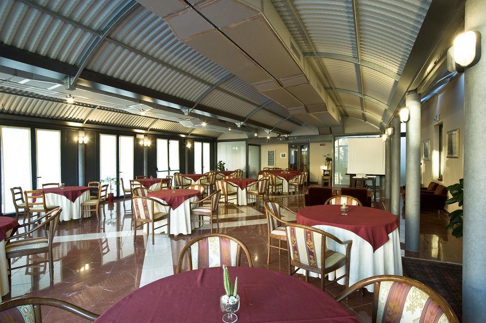 Hotel Villa Ricci & Benessere Chianciano Terme Exterior photo