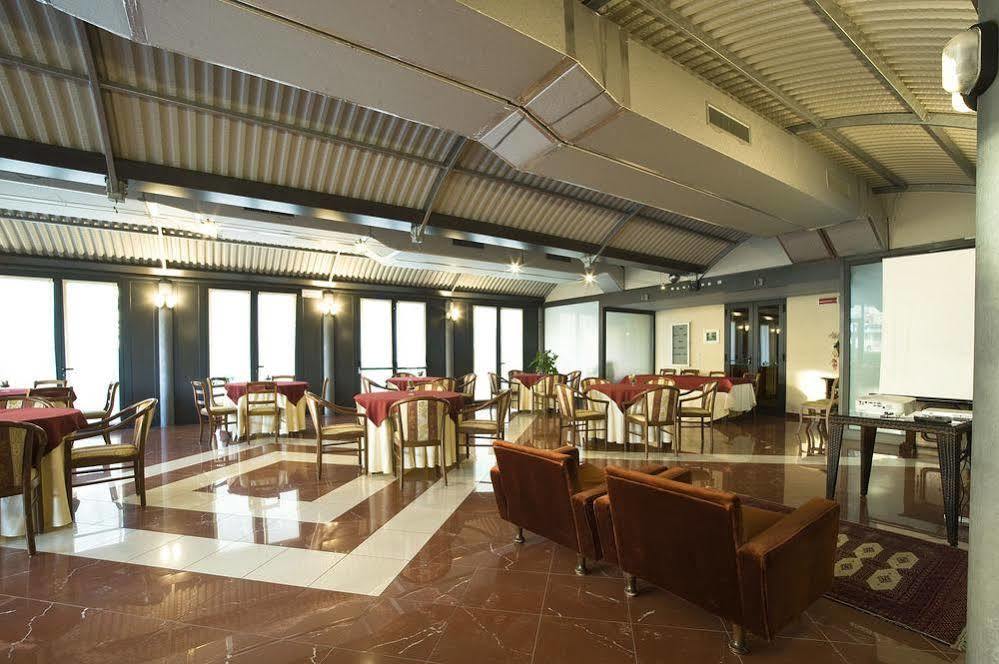Hotel Villa Ricci & Benessere Chianciano Terme Exterior photo
